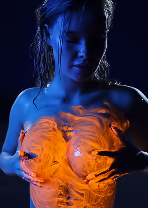 Ira Veter Moans In The Dimmed Lights Of Dusk
